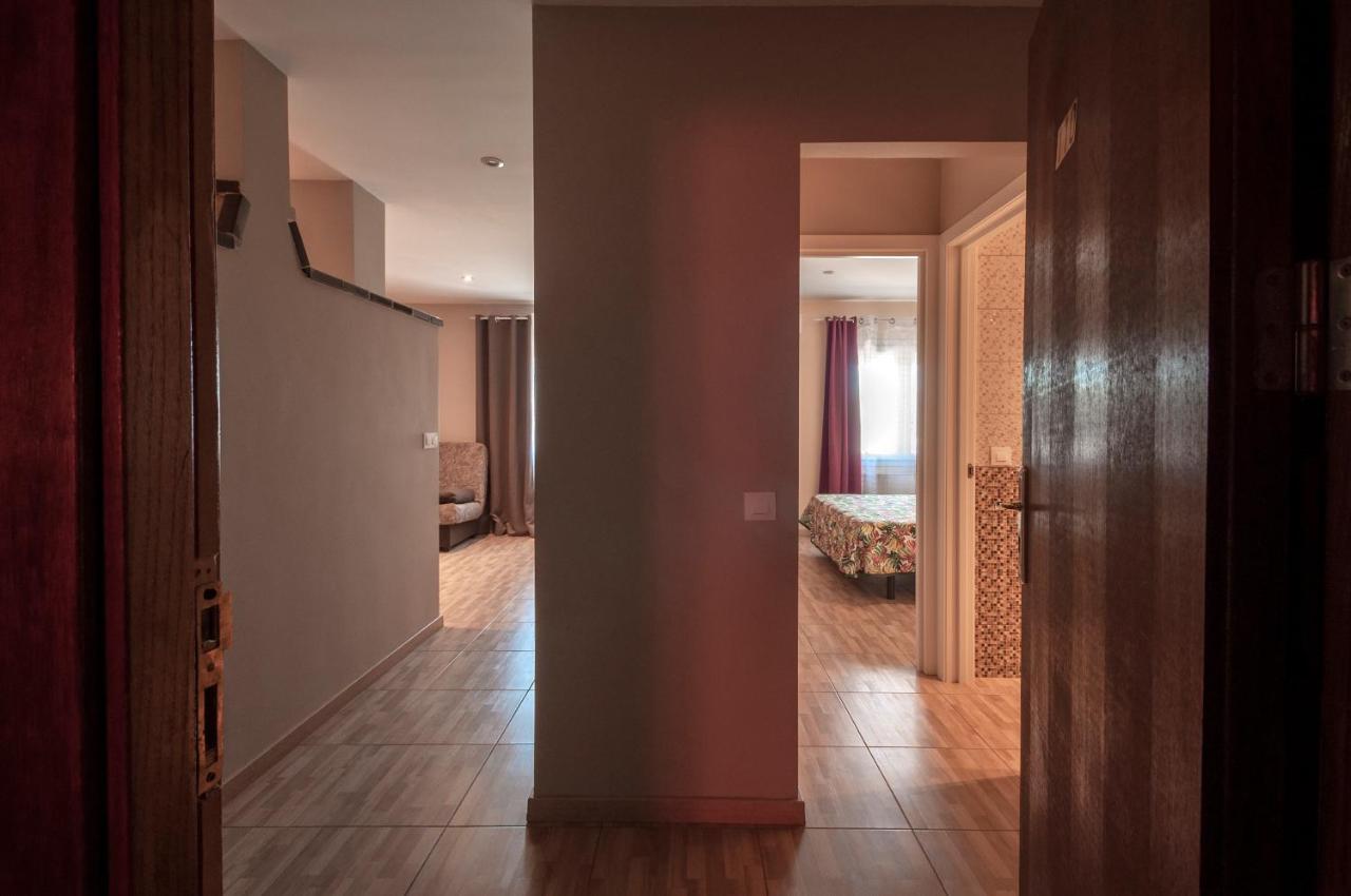 Hotel Silvia Empuriabrava Εξωτερικό φωτογραφία