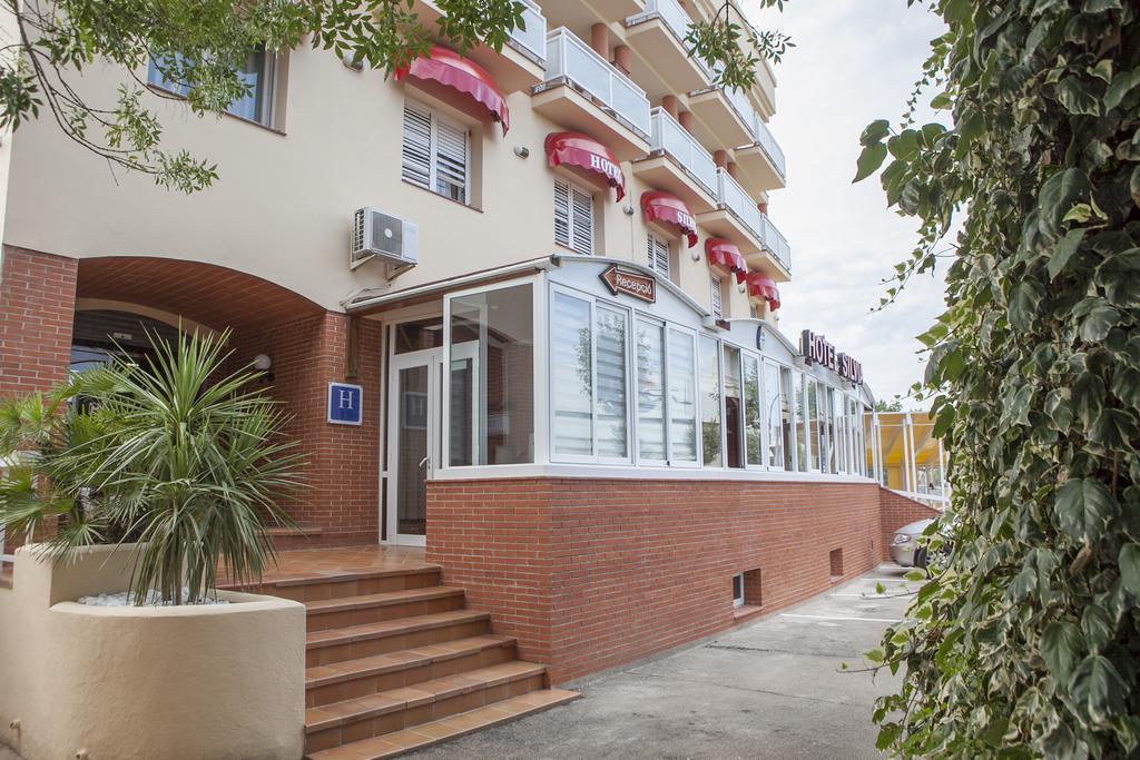 Hotel Silvia Empuriabrava Εξωτερικό φωτογραφία