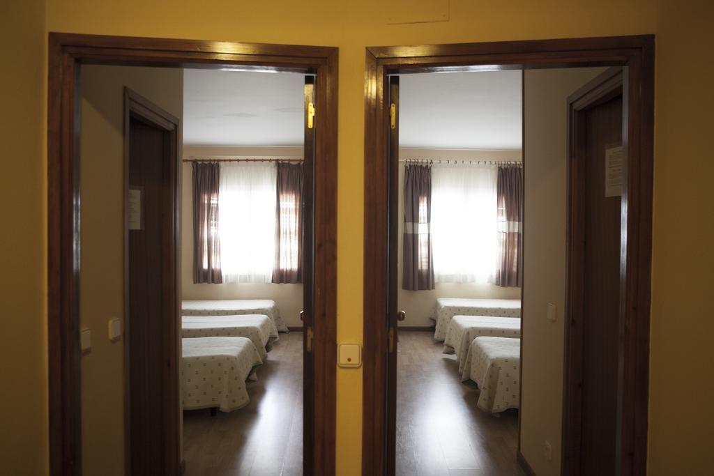 Hotel Silvia Empuriabrava Δωμάτιο φωτογραφία