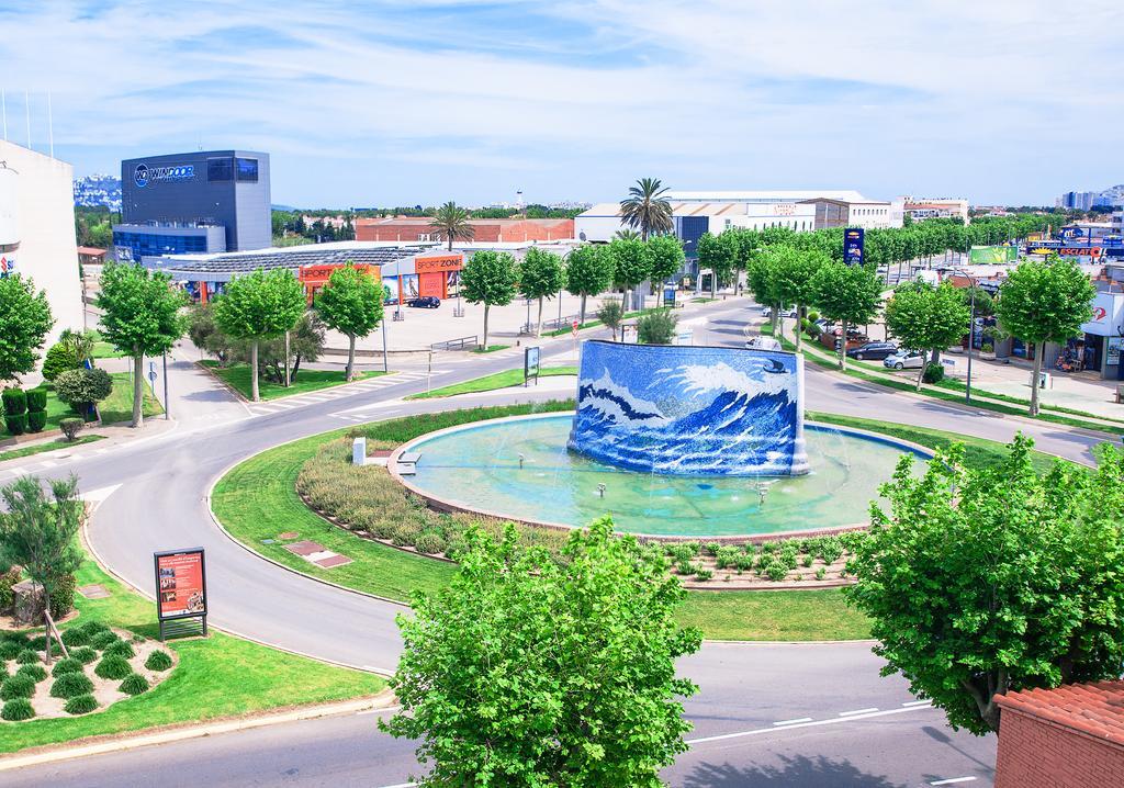 Hotel Silvia Empuriabrava Εξωτερικό φωτογραφία